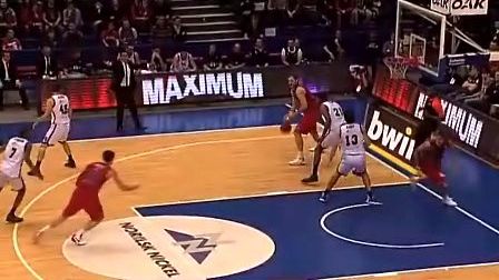 锋后插上形 锋后插上形