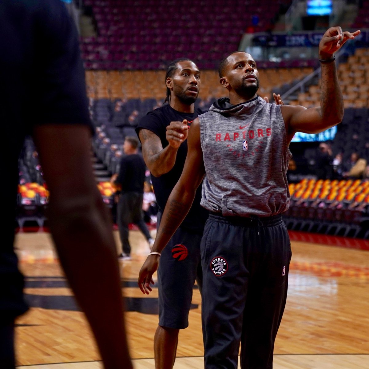 抢与门前扫 抢与门前扫